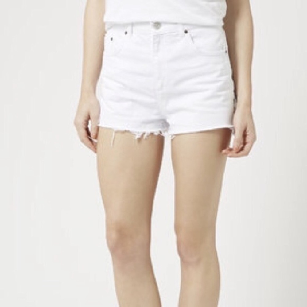 Top shop Mom Motto High Waist White Shorts